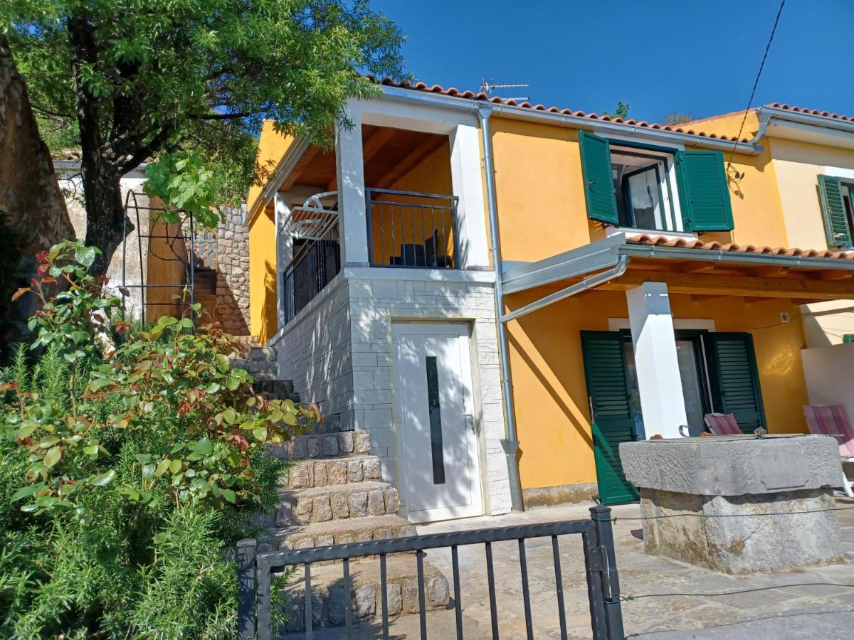 Apartments Spalj 1 I 2 Senj  Εξωτερικό φωτογραφία